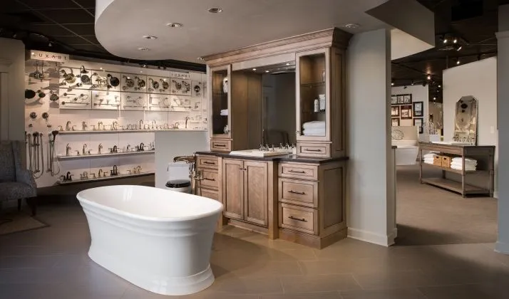 Inspirations Studio showroom with free standing bath tub